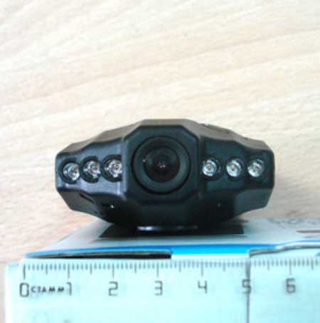Автомобильные видеорегистраторы Subini DVR-127 Автомобильные видеорегистраторы Subini DVR-127